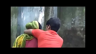 Desi Bhabhi Exterior Affair, Porokia Prem